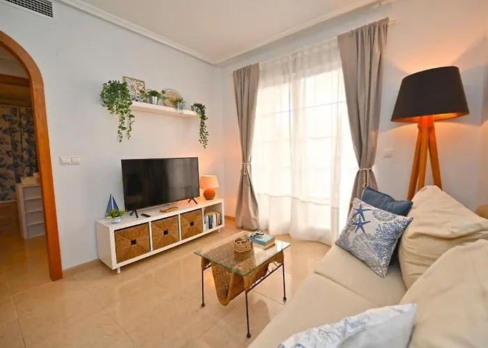 Beach Apartment Torrevieja * Torrevieja